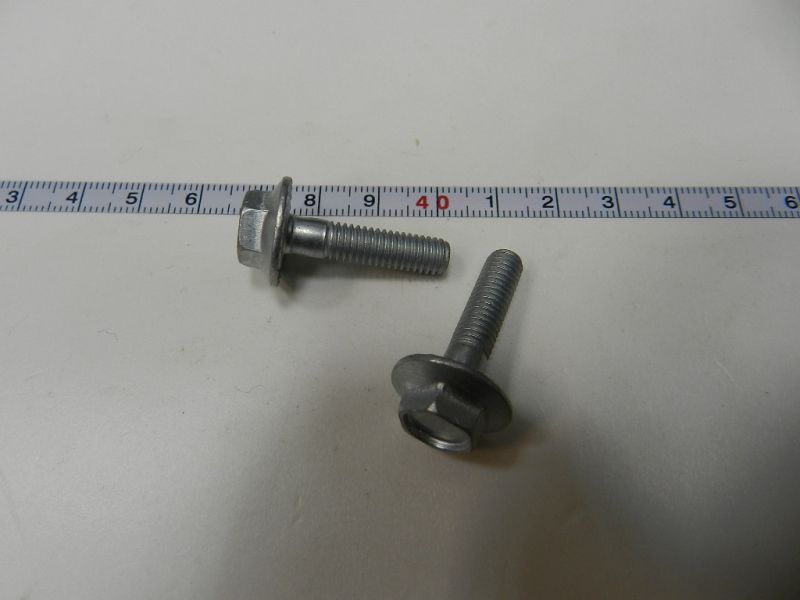 Болт (м6*25) с пр.шайбой катушки зажигания в Нижнем Тагиле
